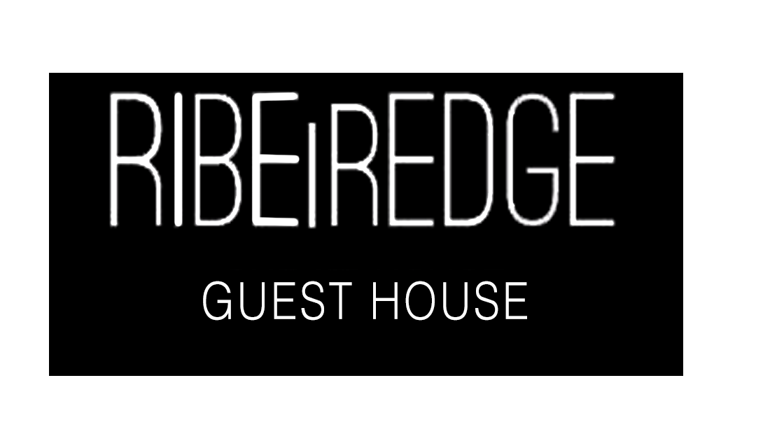 Ribeiredge Guesthouse, porto portugal — 4050-253 Porto